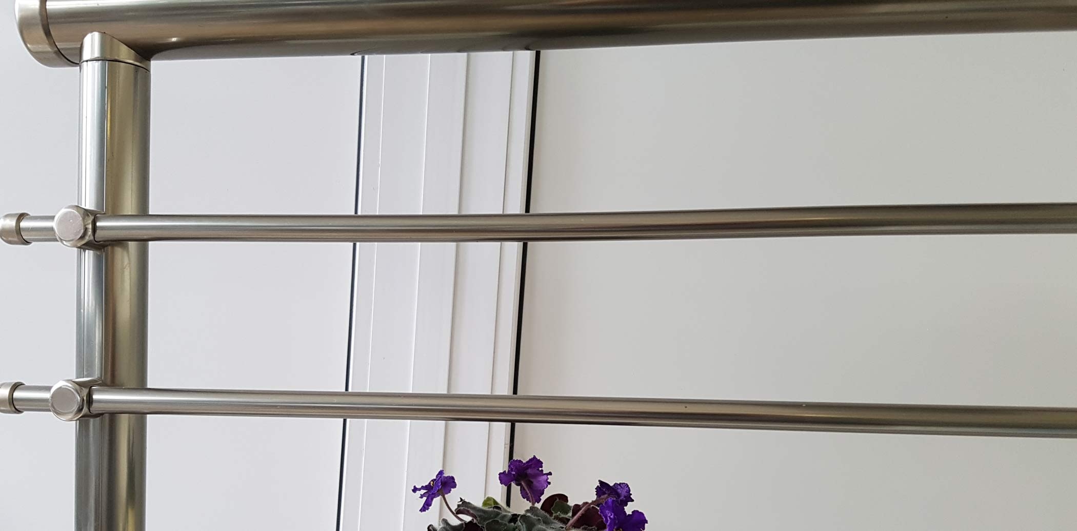 Komplexné hliníkové systémy interiérových a exteriérových zábradlí